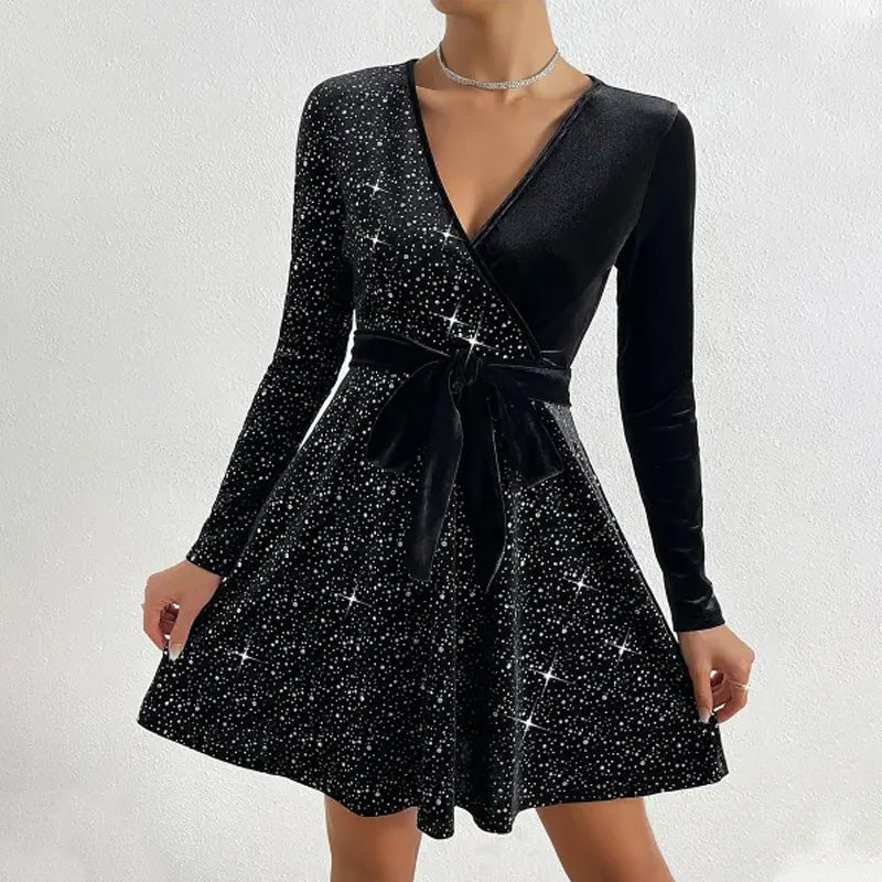 Livia luxe glitterjurk met wikkellook – foto 7 van 11